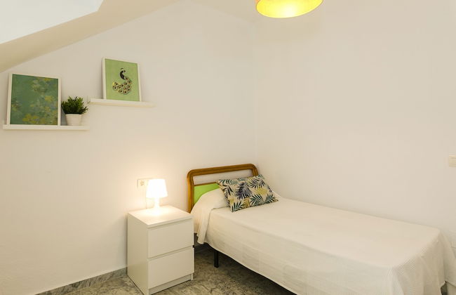 Real del Tivoli Two Rooms and Parking free - Photo 9