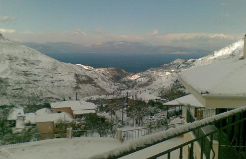 Kallisti Ξενώνας Διακοπτό-Καλάβρυτα - Foto 36