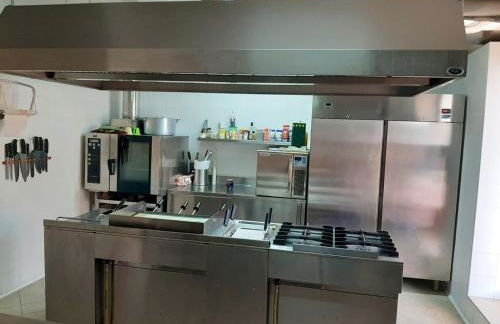 Spacious villa with private pool and stunning views - Foto 16