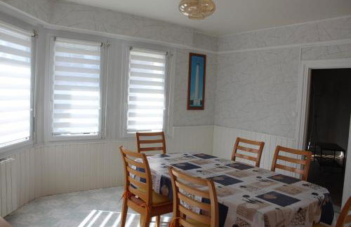 Maison 2 chambres, de centre ville, avec cour exposition sud, à 300 m du port - Foto 14