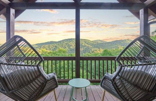 The Remedy at Blue Ridge - mountain view cabin with hot tub and two fire pits - Foto 29