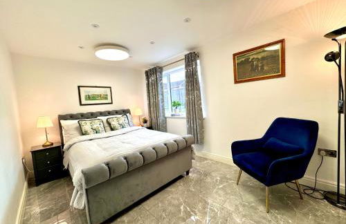 Lux 7 Bedroom residence - Photo 4