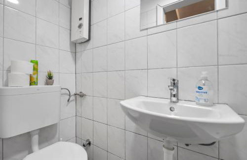 Komfortables Studio in Köln-Ehrenfeld, Küche, Vollausstattung, Netflix, 1 Min zur U-Bahn, 10 Min zum Neumarkt - Foto 21