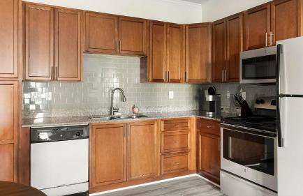 Landing Modern 1BD Gym Clubhouse - Foto 9