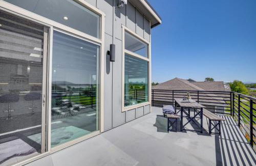 Sleek Ferndale Home with Ocean and Mountain Views! - Photo 24