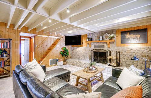 Solitude Mountain Cabin Creek-Side View and Hot Tub - Foto 13