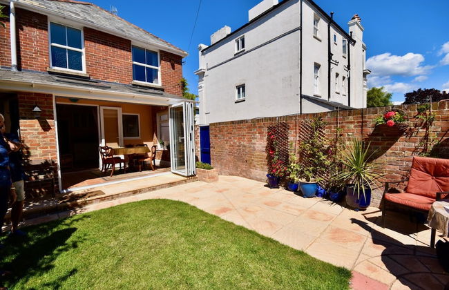 Anchor Down Close to the Beach Cafes and Restaurants - Foto 13