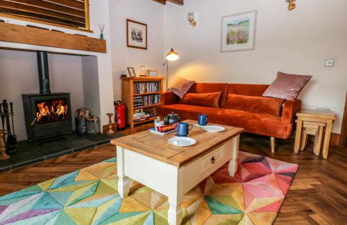 2 Holme Pool - Photo 4