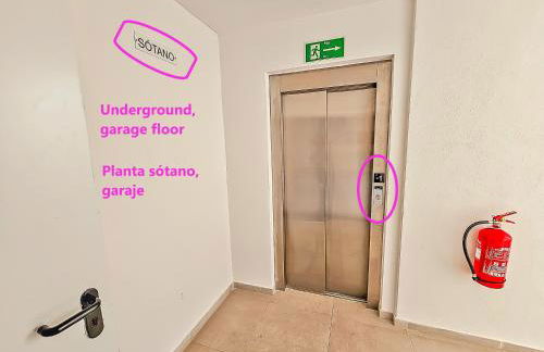 Oceanfront Duplex with a Rooftop Pool and Terrace - Foto 38