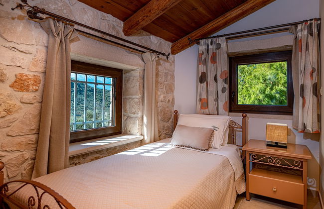 Kymaros Villas - Photo 8