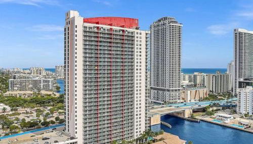 Upscale Resort 4 Bedrooms 3 bath - Foto 3