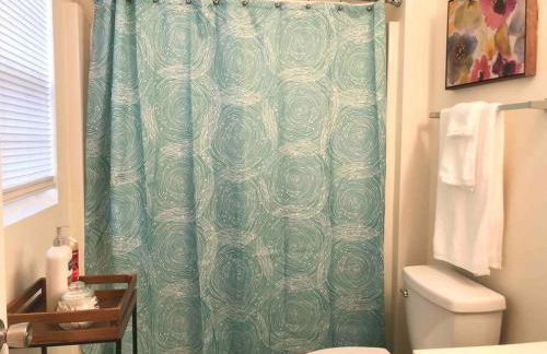 * Posh Place * King Bed * Long Term Stays * - Foto 18