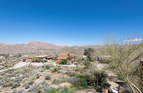 Desert Lily - Sunrise Suite with private hot tub and shared pool - Foto 25