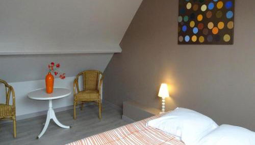 Holiday Home in Portbail Near Sandy Beach - Foto 5