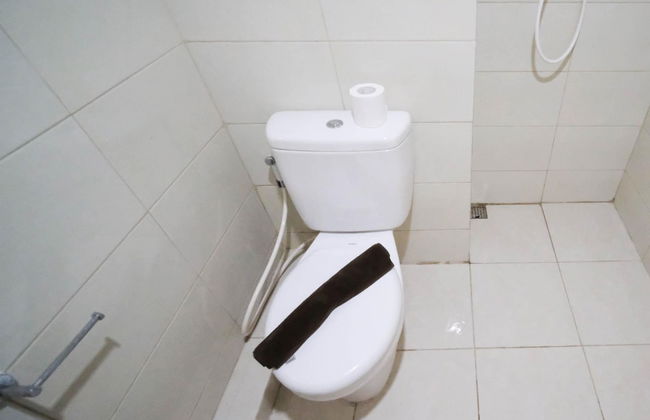 Comfy Studio Loft Connected To Mall At Icon Gresik Apartment - Foto 10