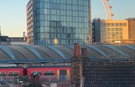 Exceptional 2-Floor Central London Escape - Sleeps Up to 10 with Skyline Terrace - Foto 17