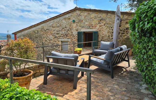 La Terrazza, Historic Tuscan Stone Residence With Garden and Terrace in Cetona - Photo 40