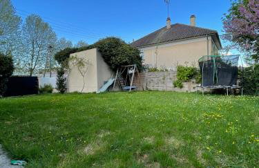 Maison chaleureuse 4 chambres avec jardin - Proche Paris - ARENA Paris Nord Villepinte - Parc des expositions - Aéroport CDG - Disney - Astérix - Foto 13