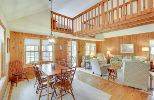 Kennebunkport Getaway with Grill Walk to Beach! - Foto 7