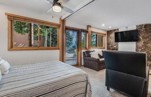 Laurelwood Condominiums 102 - Foto 22