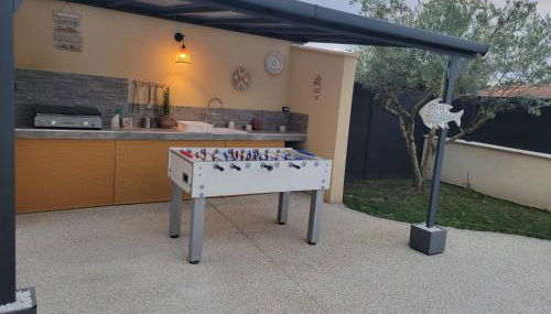 Villa des Oliviers Sublime villa avec piscine chauffée et privée et baby foot - Foto 3