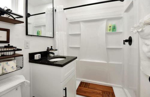 Blue Mist Motel - Room #7 - Foto 10