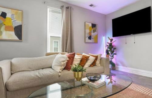 Chic Vinewood Home King Plus 2 Queens - Foto 17