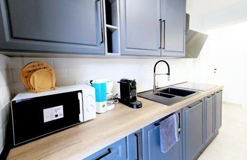 Mare`s Private House 1st floor with Pool - Foto 41