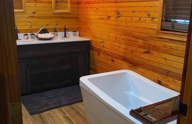 Off the Hook - Foto 45