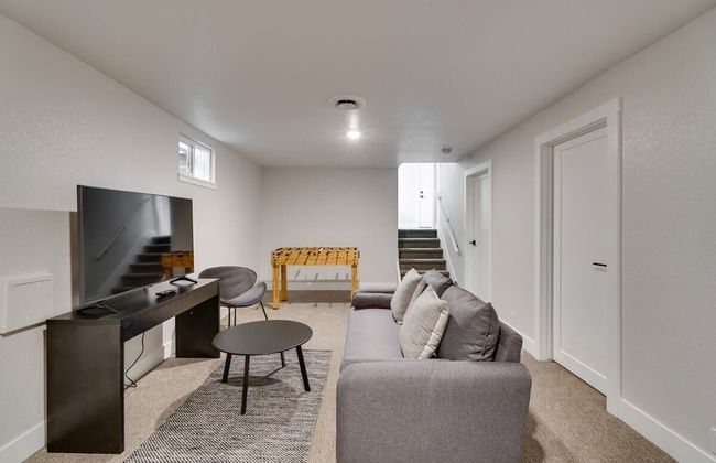 @ Marbella - Modern 4-br Retreat Chef's Kitchen - Photo 25