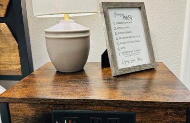 Golden Hour Getaway - Photo 16