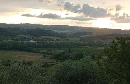 Casa Carolina Vista Lago e Giardino Privato a San Gimignano - Foto 29