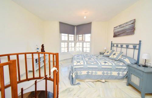 Expoholidays - MAGNIFICO APARTAMENTO CON VISTAS AL PUERTO - Foto 13