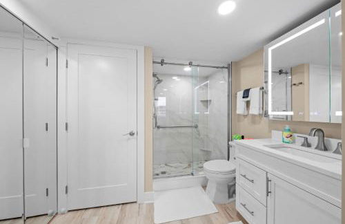 Beachfront, Estero Beach Tennis 708A Weekly Stays - Foto 8