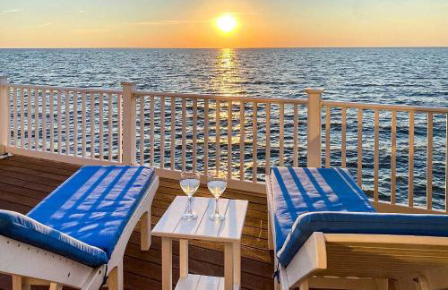 Waterfront Sanctuary w/ Panoramic Bay Views! - Foto 1