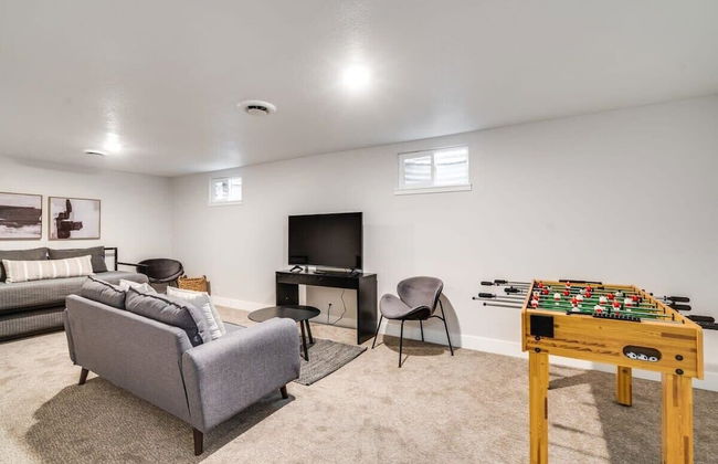 @ Marbella - Modern 4-br Retreat Chef's Kitchen - Photo 13