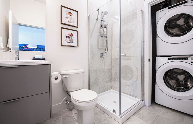 Rustic Retreat by Revelstoke Vacations - Photo 19