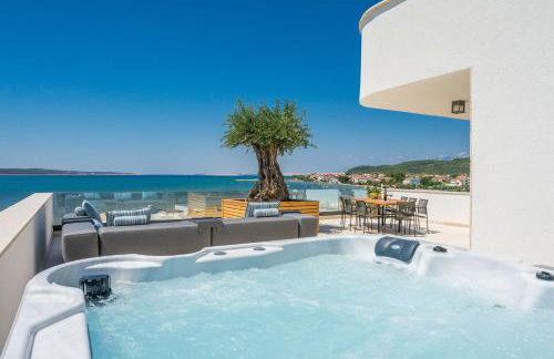 Villa Four Seasons Seaside B with heated pool and jacuzzi, Zadar - Foto 9