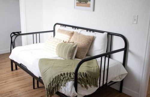 Beautiful Work Stay Retreat in Pueblo Near Downtown - Foto 46