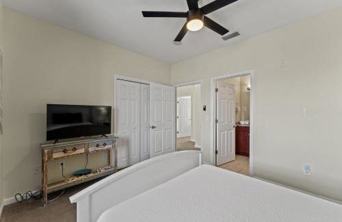 Shells and Bells Ocean Paradise - Sleeps 24, 2 Private Pools - Foto 69