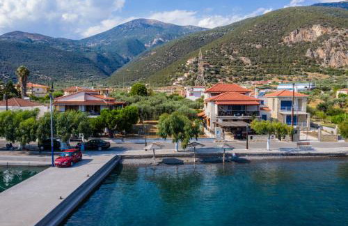 Amaryllis Holiday Home - Photo 3