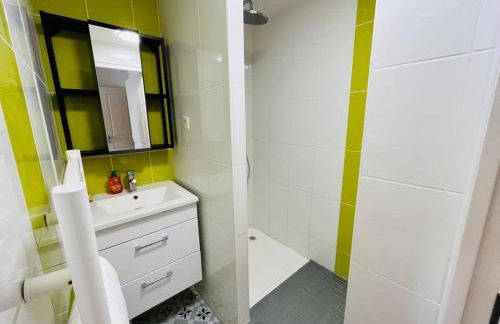 Appartement Vue Port, Joli T2, LR130 - Foto 42