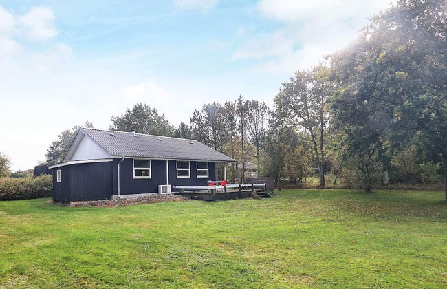 8 Person Holiday Home in Skals - Foto 28