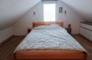 Dom wśród łąk - Foto 12