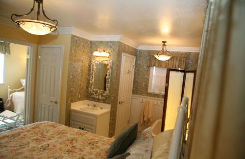 Pescadero Creek Inn - Foto 25