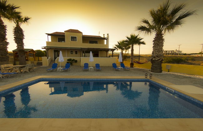 Blue Asteri Villa - Photo 19