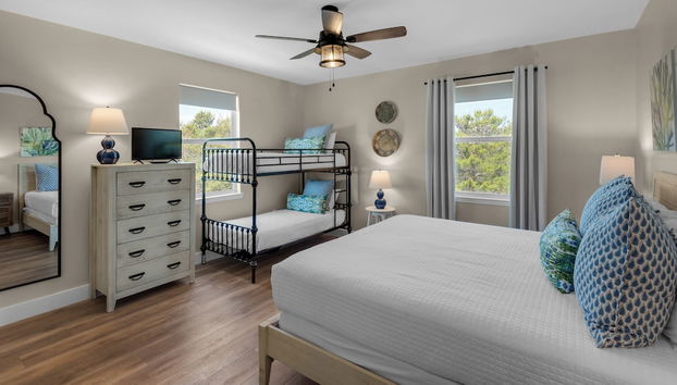 Private Pool in Grayton Beach; 3 Minutes to Beach & Sleeps 14 - Foto 5, Habitación