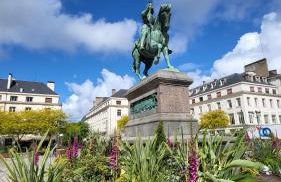 Martroi - Cœur de Ville - 3 pièces 80 m2 TV - Internet haut débit - loisirs et affaires - Foto 42