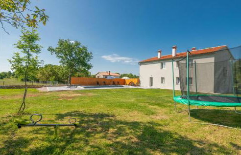 6 Bedroom Beautiful Home In Nedescina - Foto 18