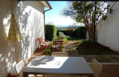 N107 - Numana, villetta con giardino - Foto 2